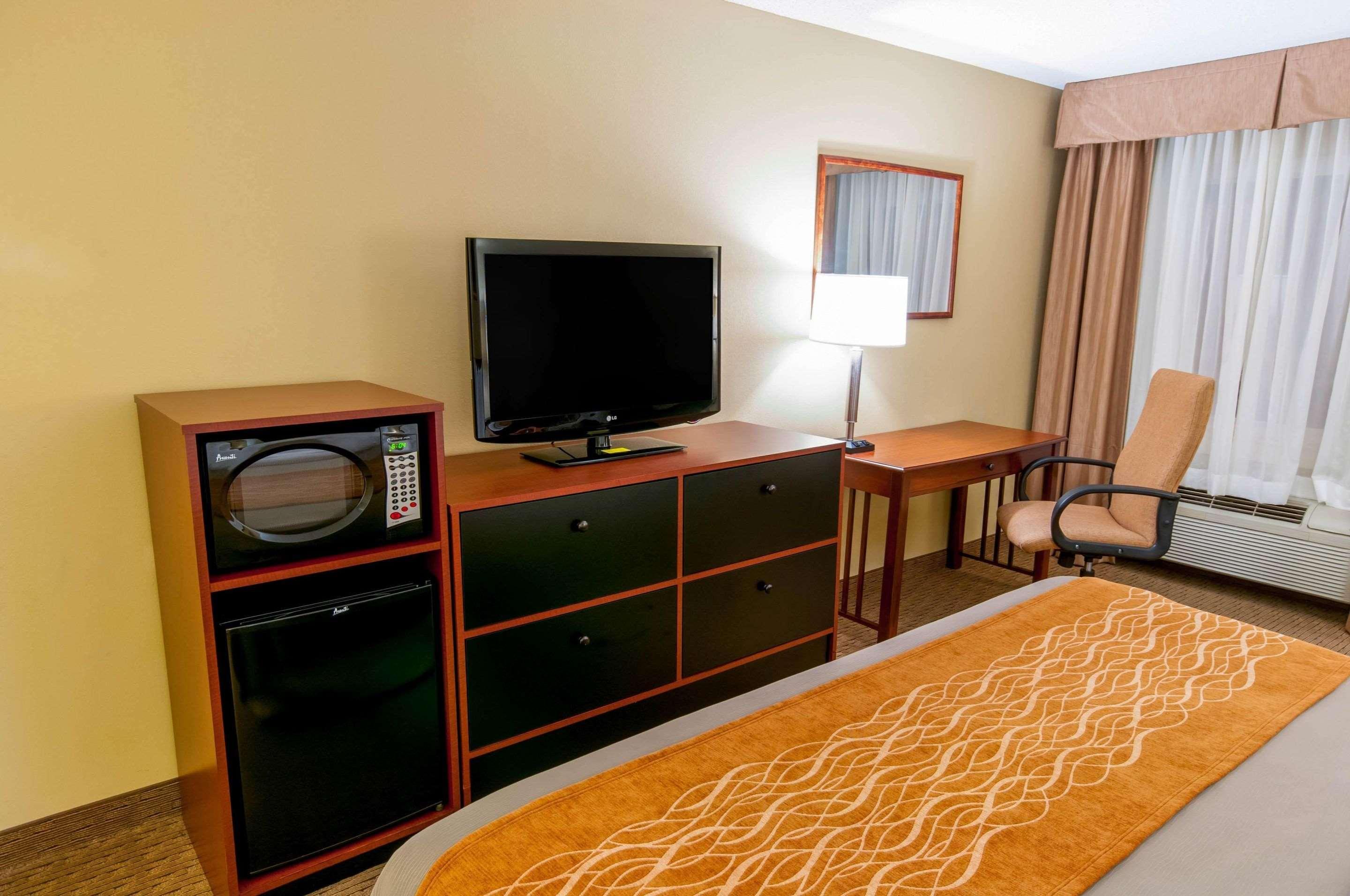 Comfort Inn New Holland Amish Country Exterior foto