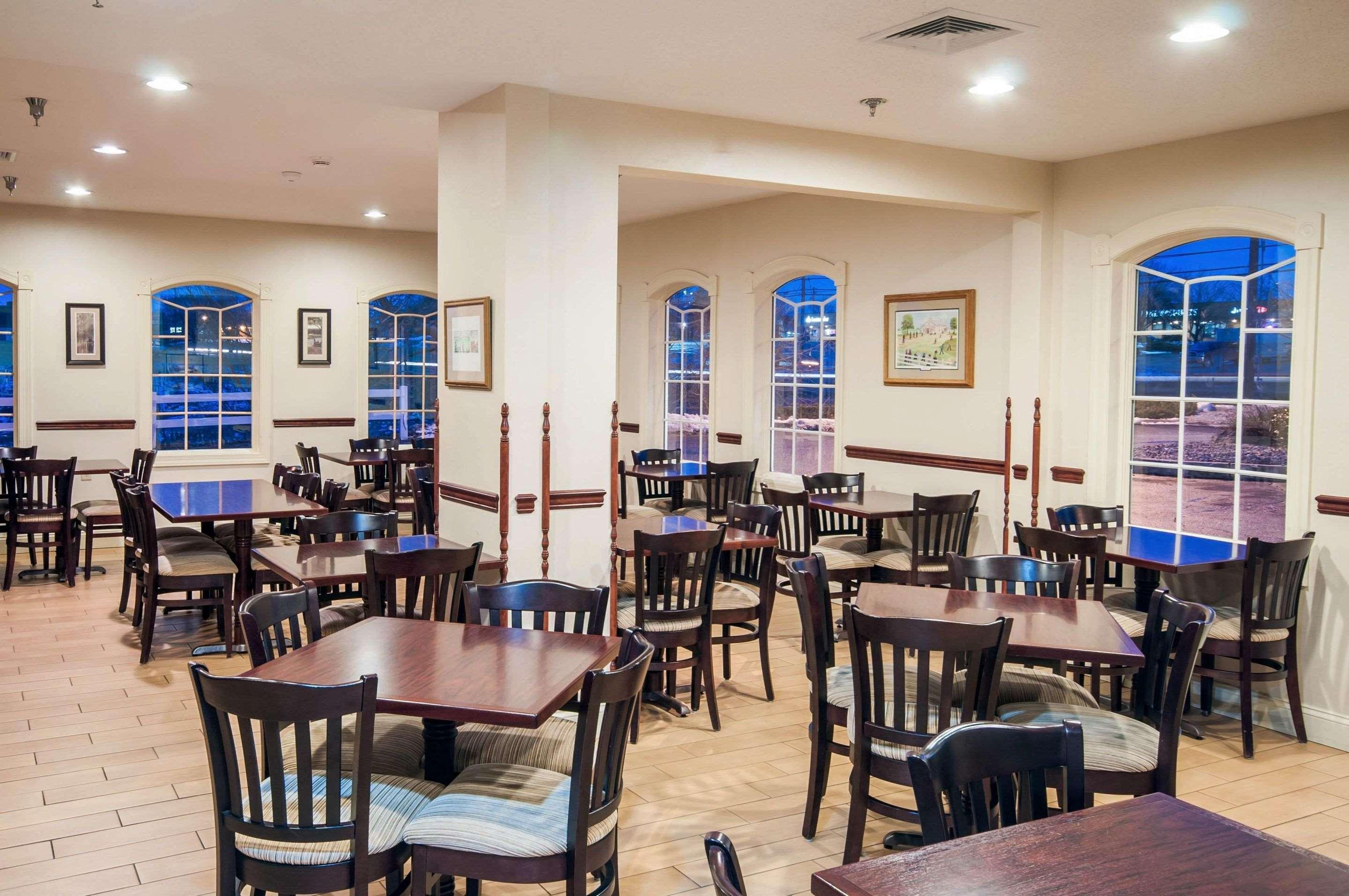 Comfort Inn New Holland Amish Country Exterior foto